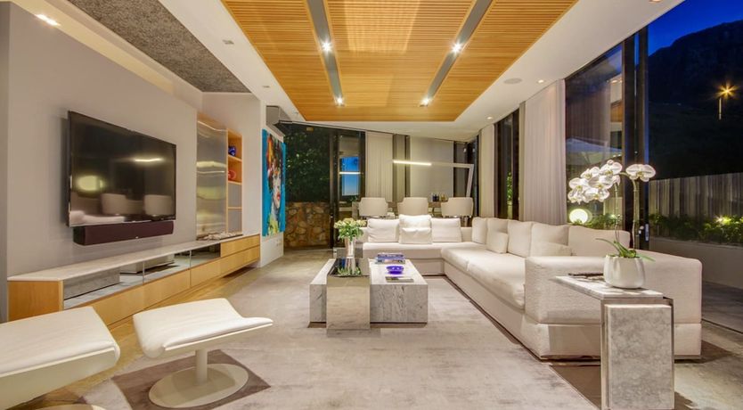 Photo of Twelve Apostles Base Camp