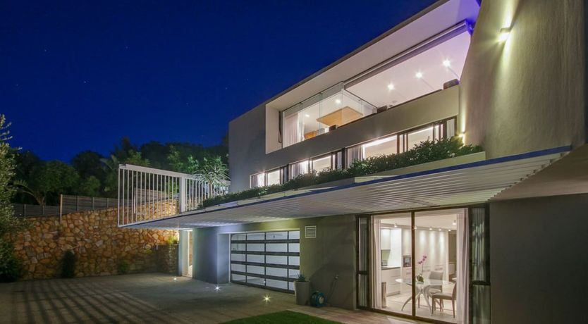 Photo of Twelve Apostles Base Camp