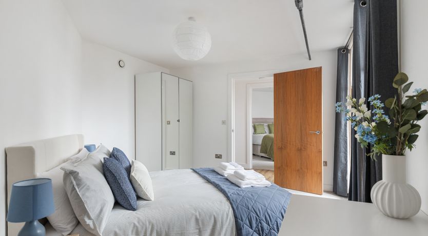 Photo of Heavenly Bodies