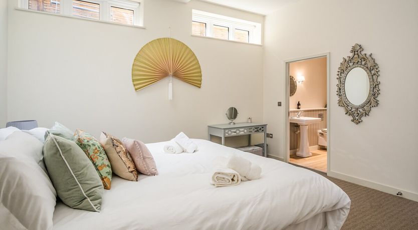 Photo of Georgian Luxury