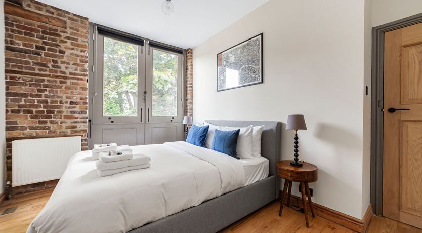 Photo of Woven Shard