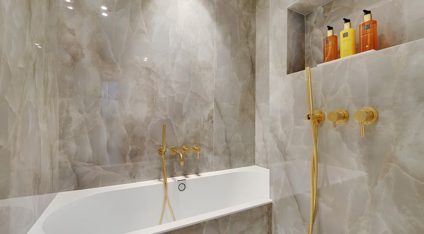 Photo of The Light of the Moment