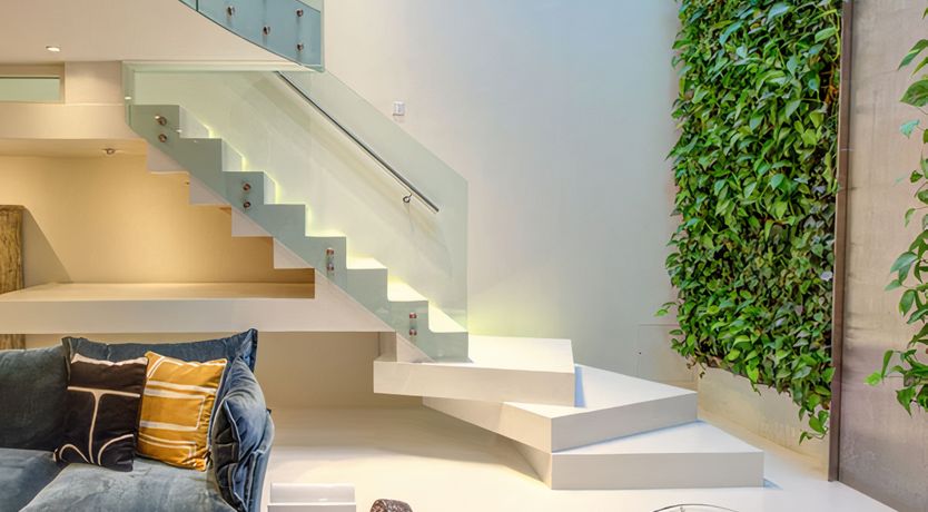 Photo of South Kensington High Life