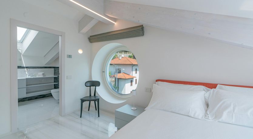 Photo of White Elegance