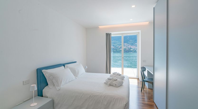 Photo of White Elegance