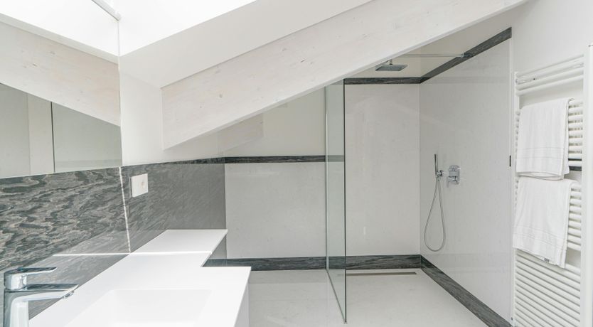 Photo of White Elegance