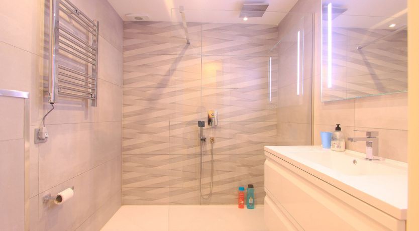 Photo of White Tiger's Eye