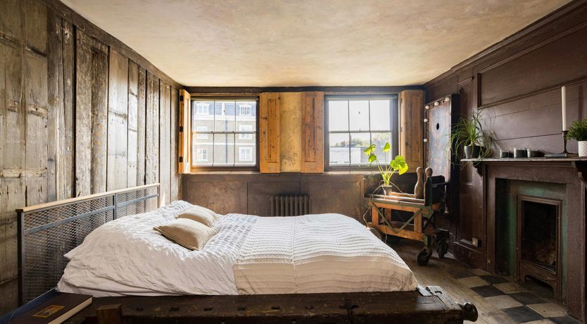 Photo of Curiosity Calls