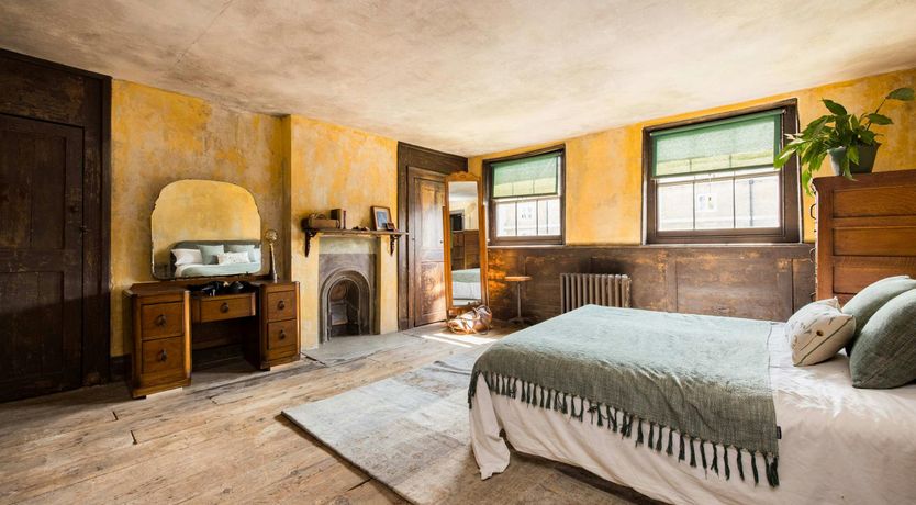 Photo of Curiosity Calls