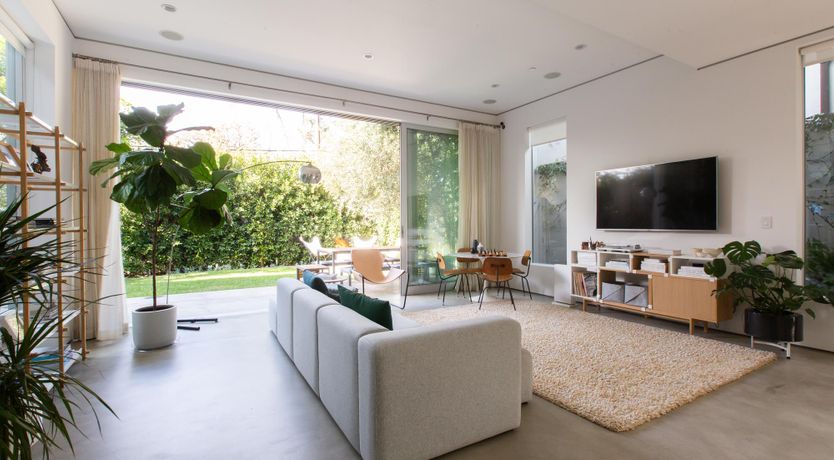 Photo of Pacific Charm