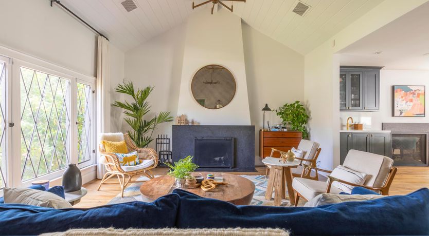 Photo of Teal & Dalila