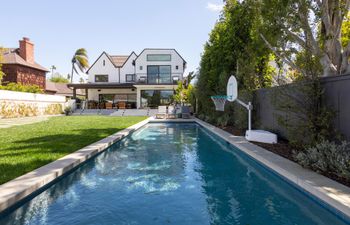 Teal & Dalila Holiday Home