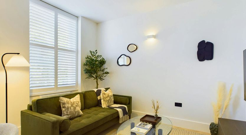 Photo of Maida Vale Moment