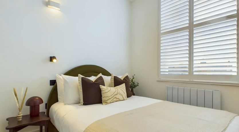 Photo of Maida Vale Moment