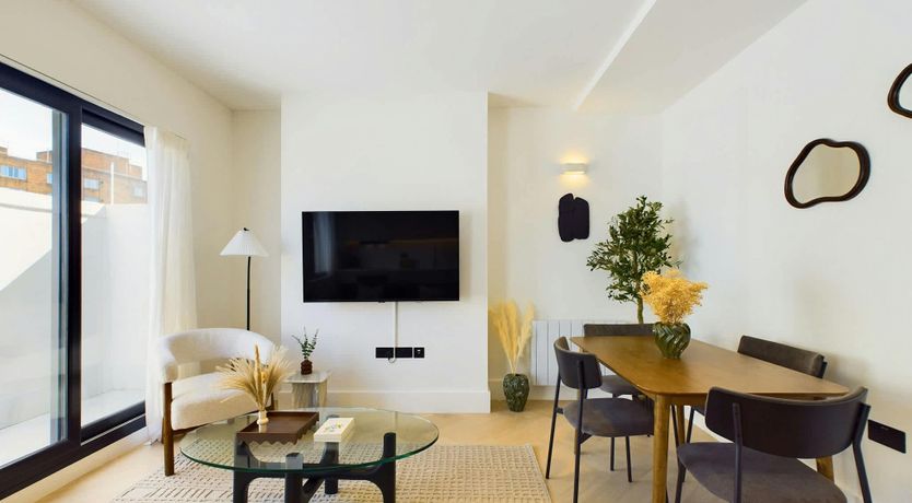 Photo of Maida Daylight