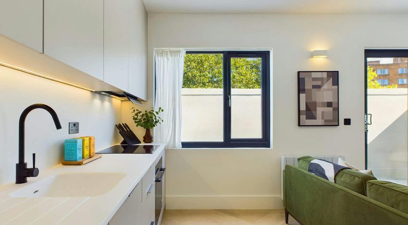 Photo of Maida Daylight