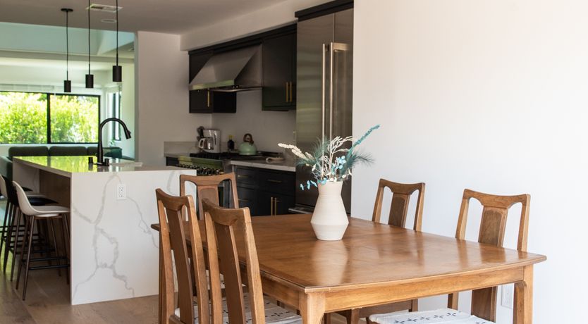 Photo of Venice Breeze