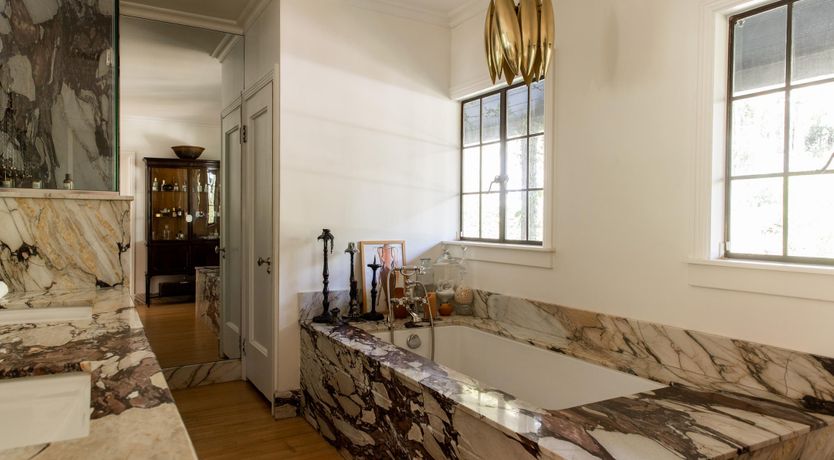 Photo of The Hollywood Hideaway