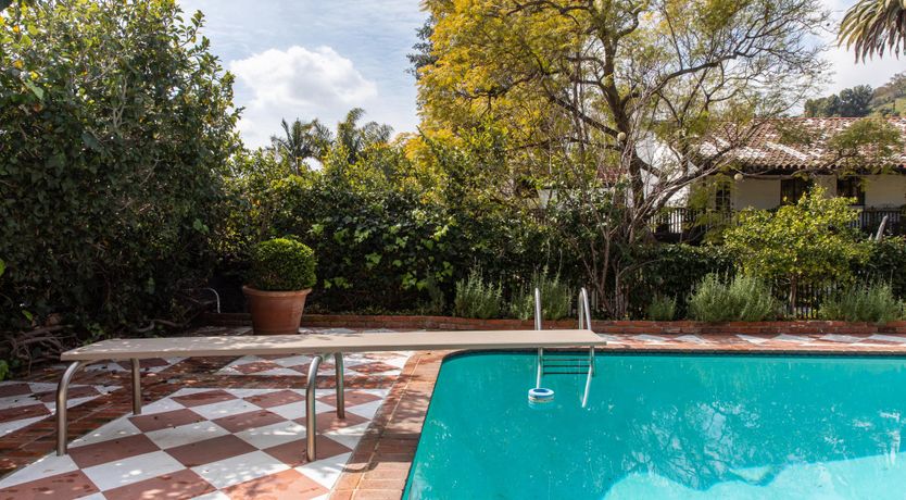 Photo of The Hollywood Hideaway