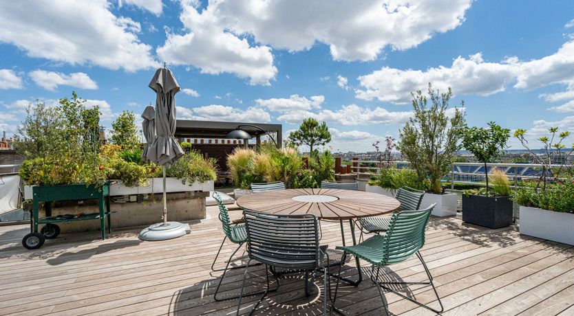 Photo of Eiffel's Elegance