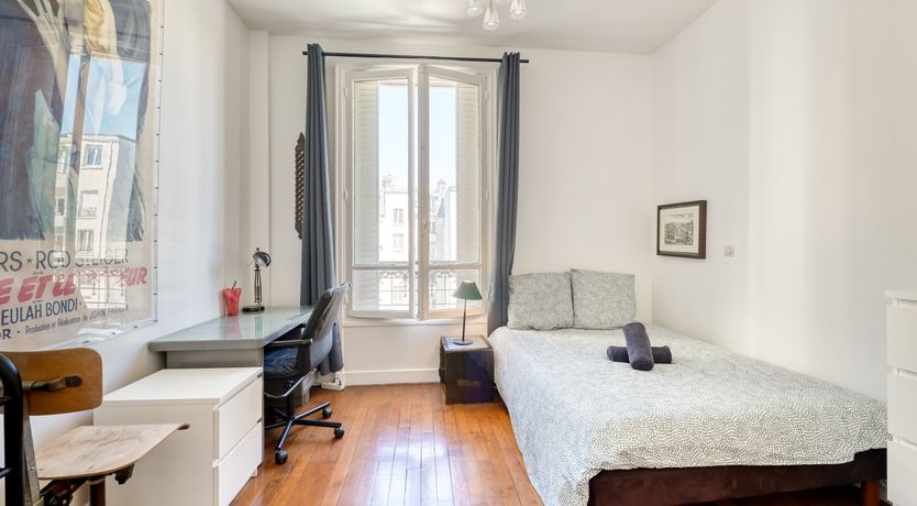 Photo of Eiffel Amour