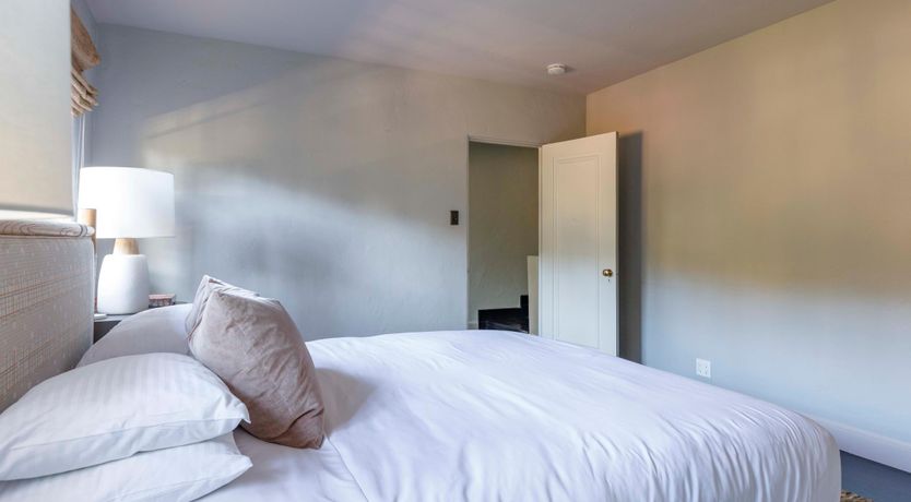 Photo of The Hollywood Hideout