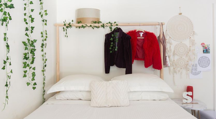 Photo of Hollywood Mirrors