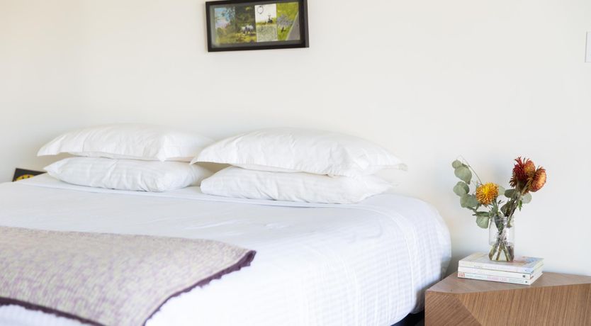 Photo of Hollywood Mirrors