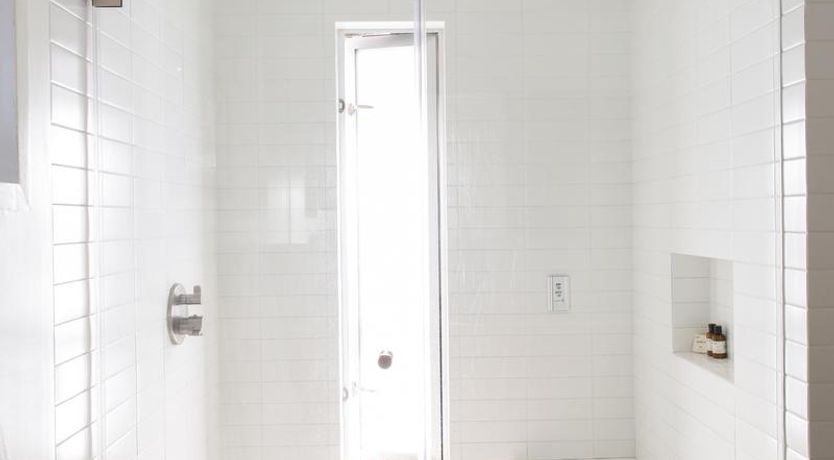 Photo of Hollywood Mirrors