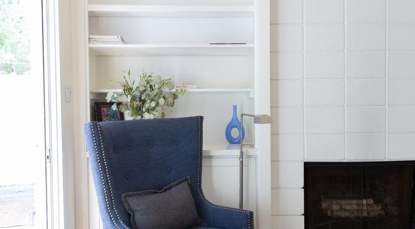 Photo of Hollywood Mirrors