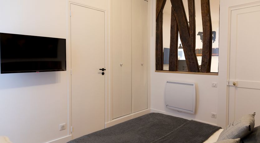 Photo of Tender Buttons