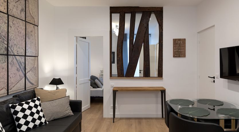 Photo of Tender Buttons