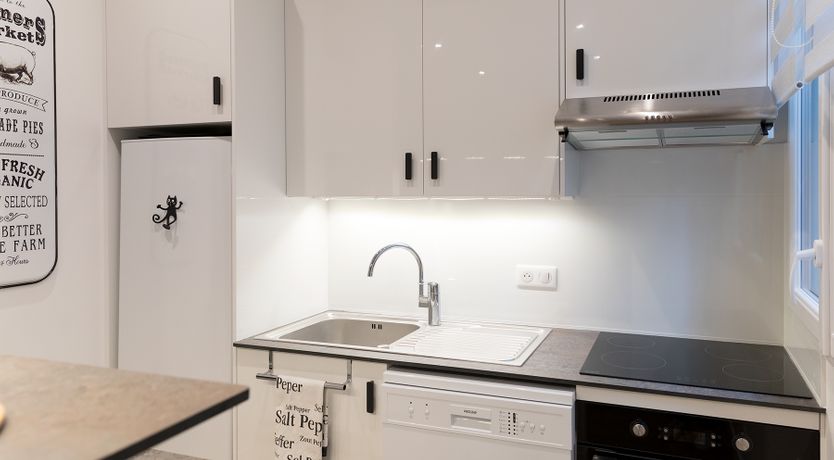 Photo of Tender Buttons