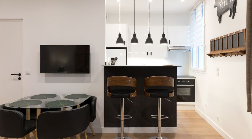 Photo of Tender Buttons