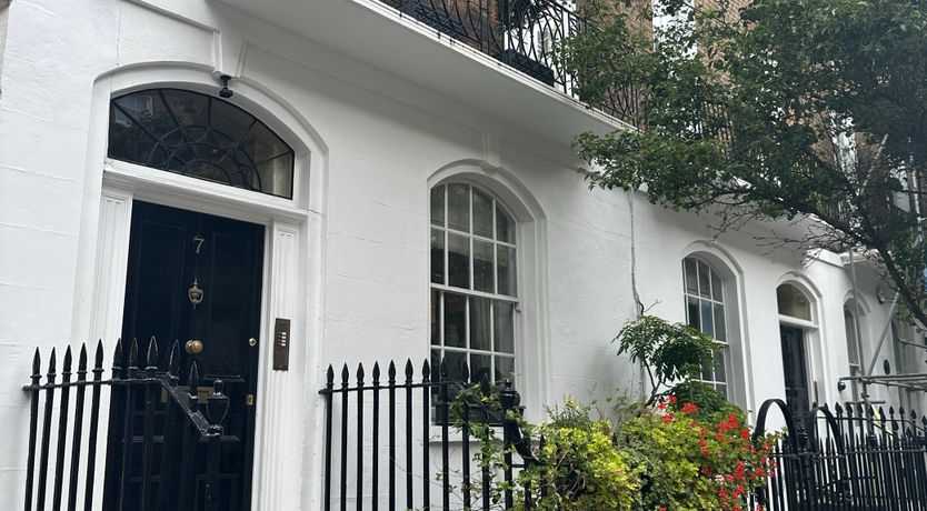 Photo of The Holmes Heroine