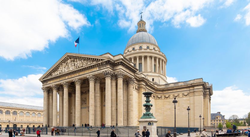 Photo of Antique & Ornate