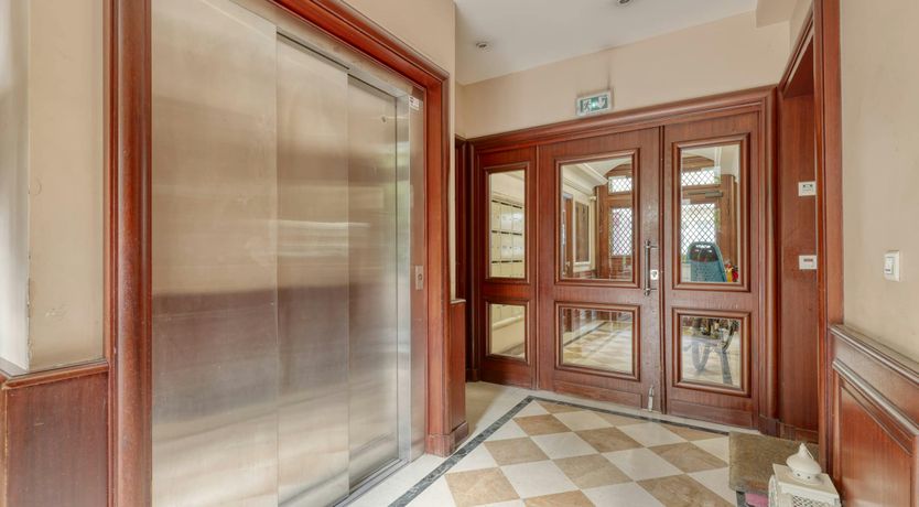 Photo of The Crimson Folio