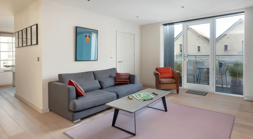 Photo of The Queen's Quarters