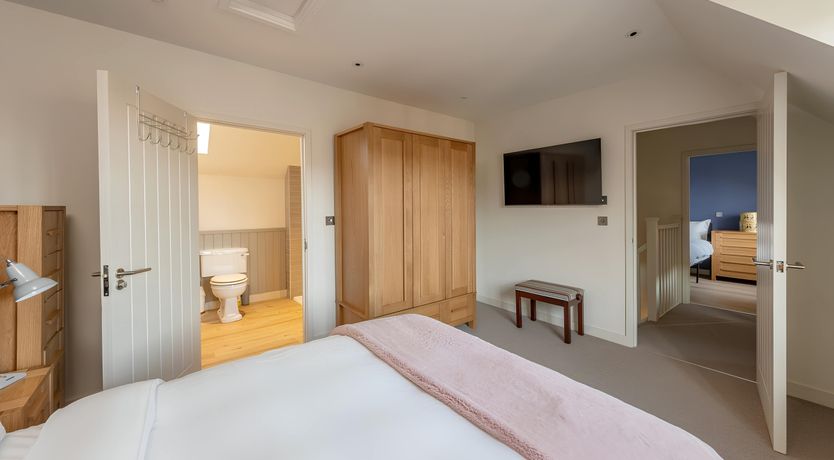 Photo of The Queen's Quarters