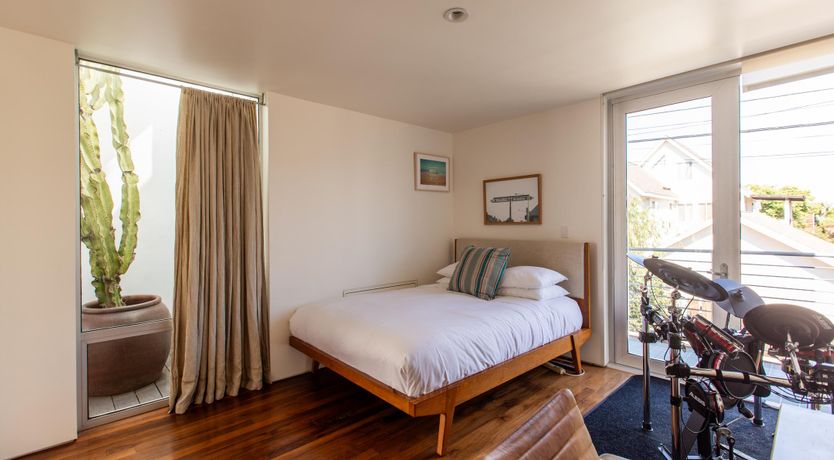 Photo of The Venice Vibe