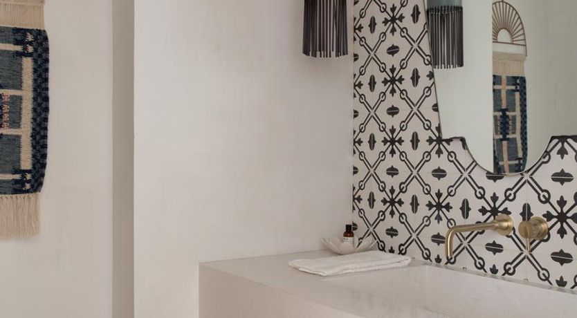 Photo of Marble & Honey