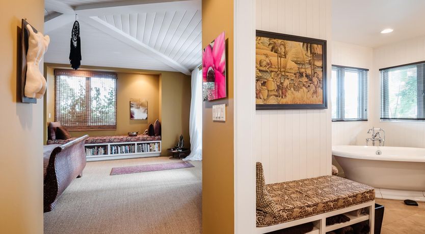 Photo of The Sculpturist