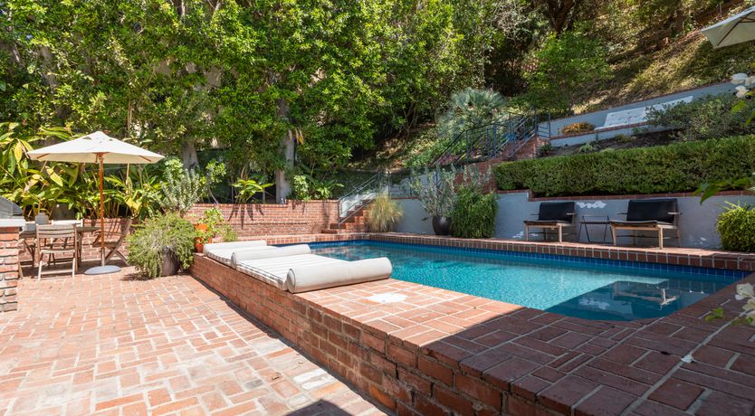 Photo of Sunset Crest