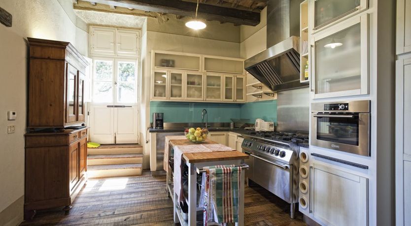 Photo of Citrus & Sangiovese