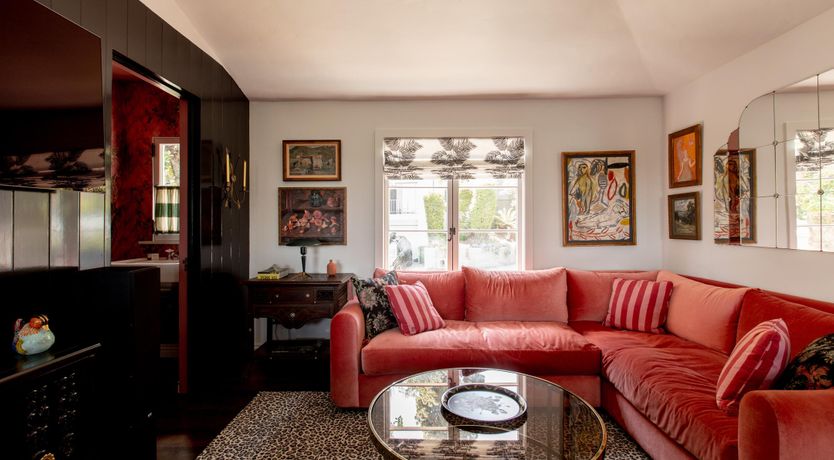 Photo of Scarlet Dusk