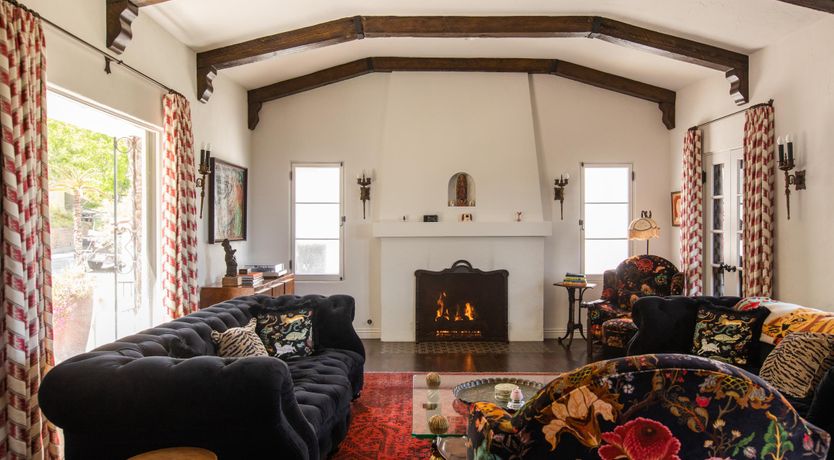 Photo of Scarlet Dusk