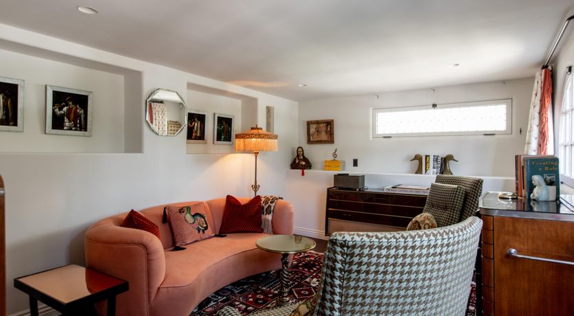 Photo of Scarlet Dusk