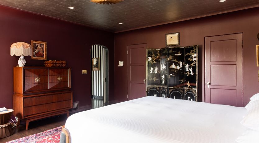 Photo of Scarlet Dusk