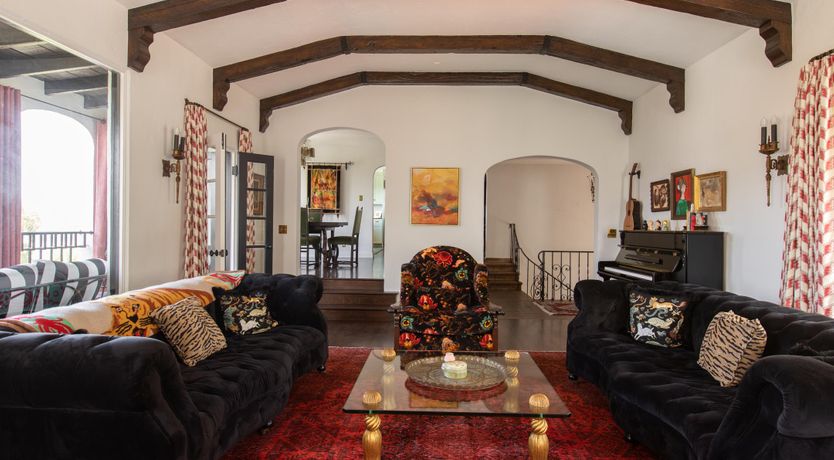 Photo of Scarlet Dusk