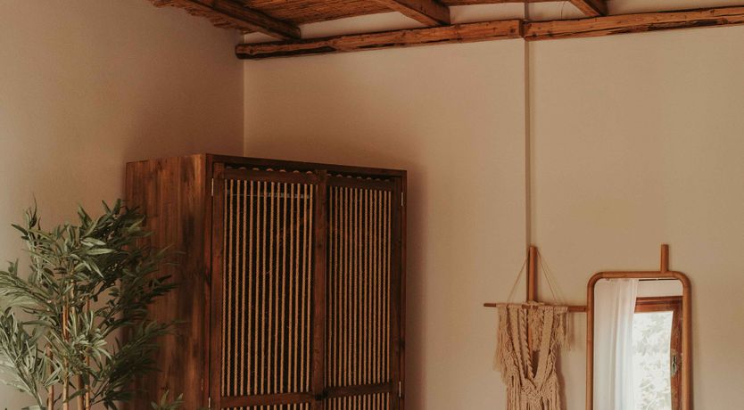 Photo of Helios & Rhode